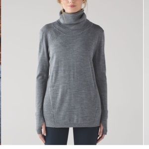 Lululemon Sweat & Savasana Sweater Size 4